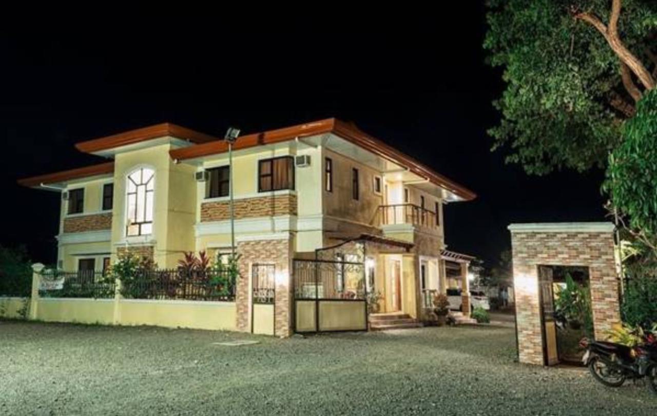 Maruyog'S Ridge Convention Center Otel Quezon City Dış mekan fotoğraf